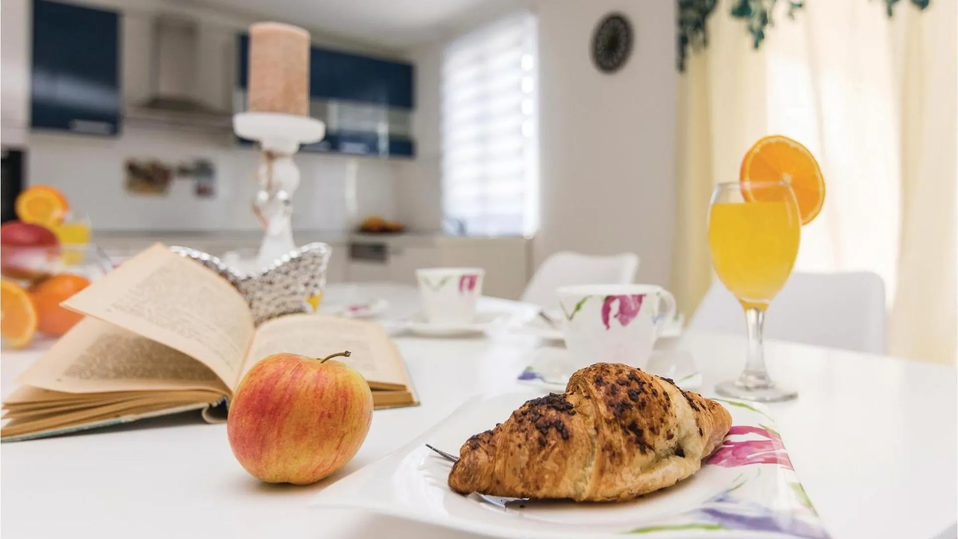 Gorgeous Home In Pakostane With Kitchen Holiday home