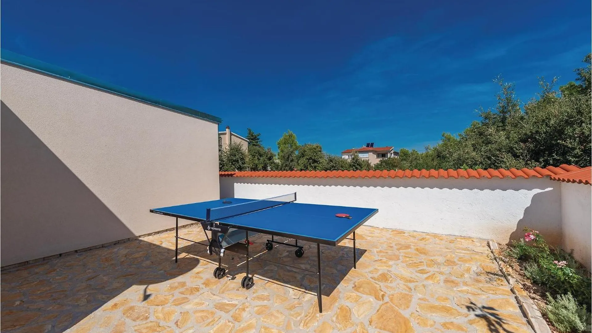 Gorgeous Home In Pakostane With Kitchen